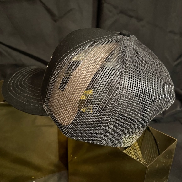 MHC Kenworth Black and Gray Cap NEW - Picture 5 of 8